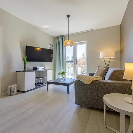 Swantovit - 5 Sterne Zwischen Ostsee Und Saaler Bodde Wustrow (Fischland)