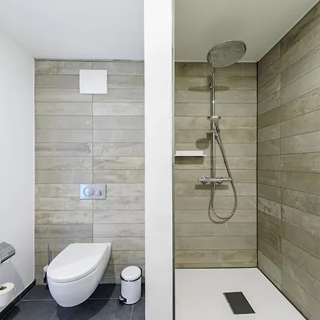 Swantovit - 5 Sterne Zwischen Ostsee Und Saaler Bodde