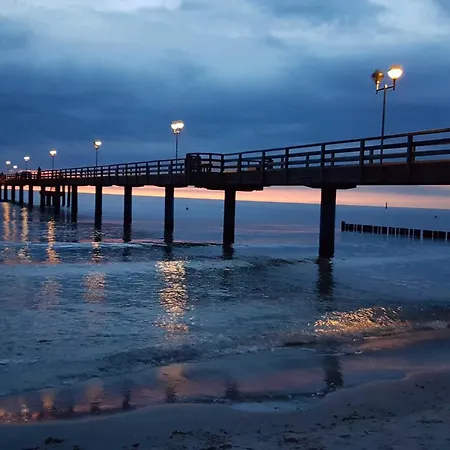 Swantovit - 5 Sterne Zwischen Ostsee Und Saaler Bodde Apartmán Wustrow (Fischland)