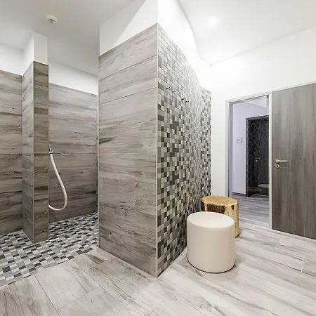 Swantovit - 5 Sterne Zwischen Ostsee Und Saaler Bodde Apartmán